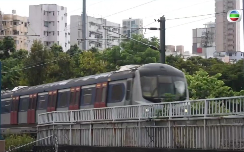 [图]时事多面睇：港铁减速行驶