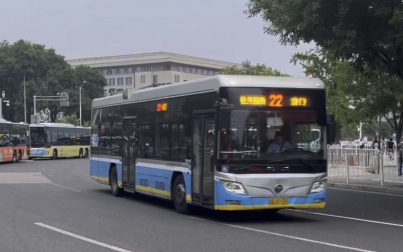 【北京公交】在前门拍摄公交车