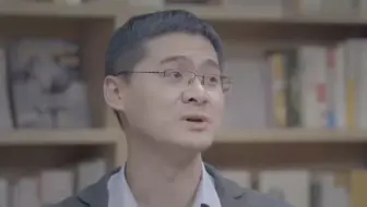 你越安静 越平和 越淡定 越忍耐 越无所谓 你眼里深藏的汹涌就越沸腾 情绪反扑真的没法控制 表达也变的很差 所以我总是沉默