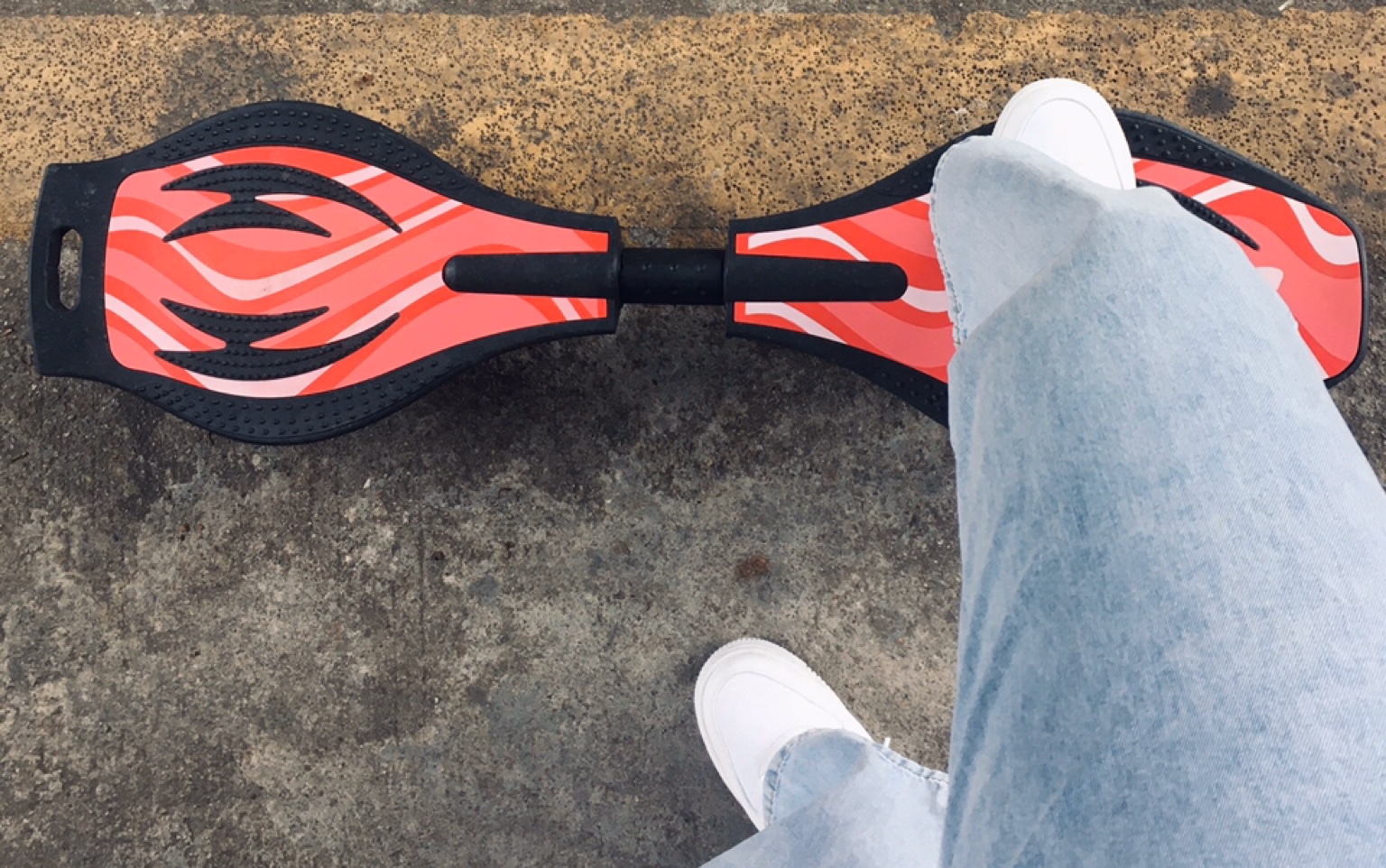 日常时隔多年再次踩起了游龙板