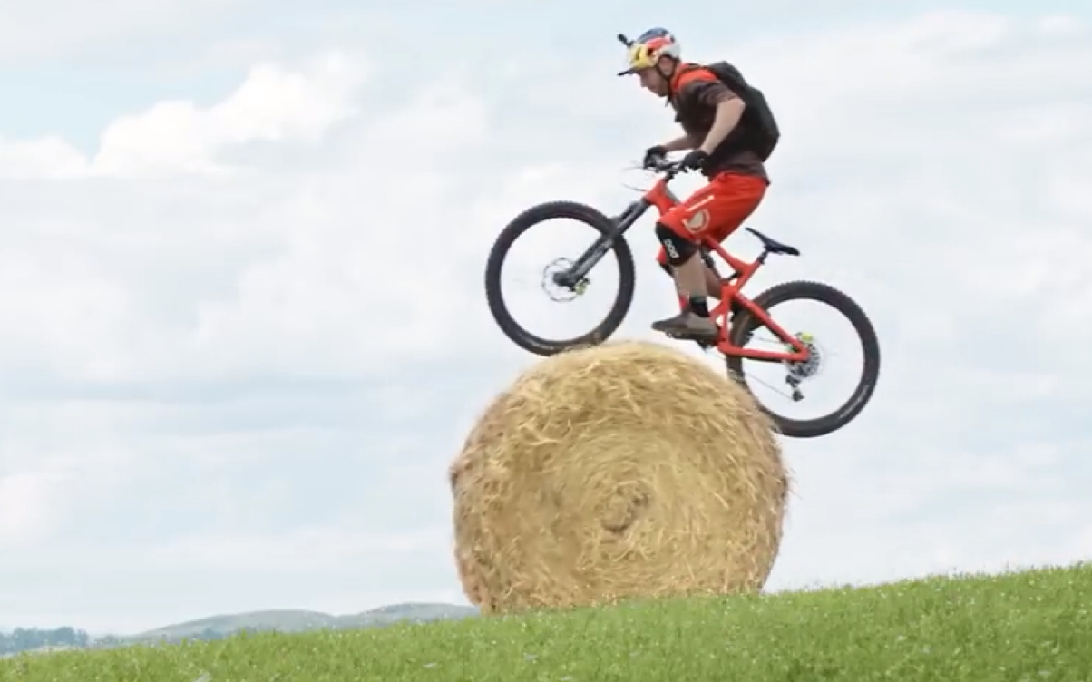 【我是搬运工】山地车玩家必看!Danny MacAskill's Wee Day Out山地车大片哔哩哔哩bilibili