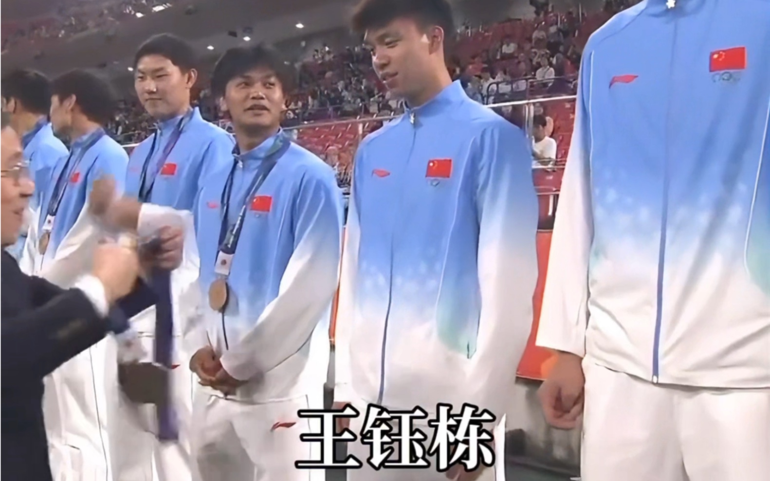 请收藏这个视频！请记住这23位球员！这一刻我们等了28年！