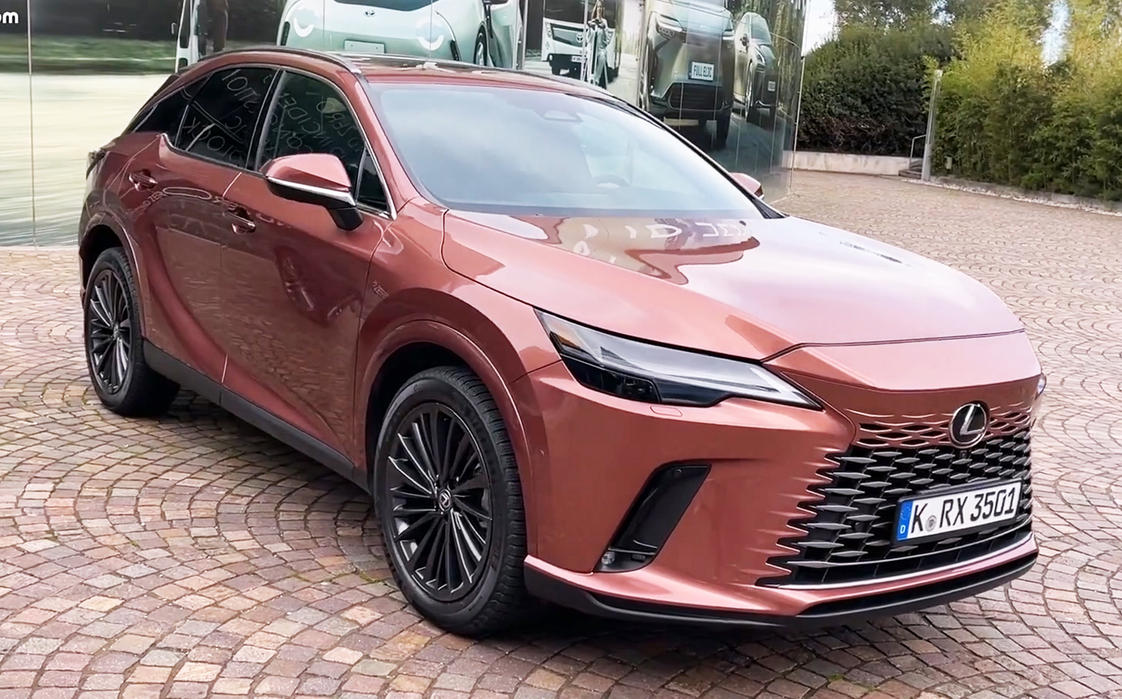 【motor1 italia】试驾体验 雷克萨斯 rx350h f sport 2023款