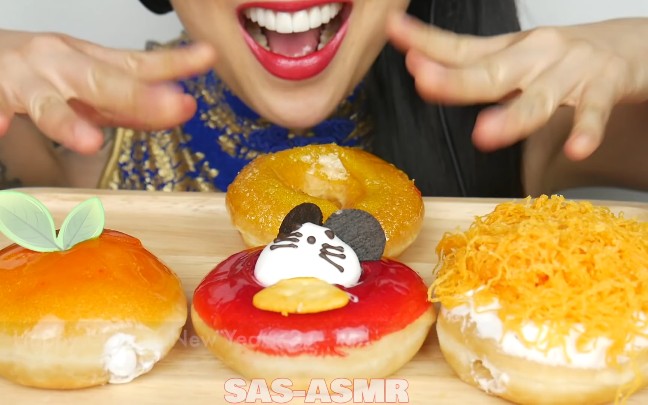 [图]【SAS】吃播咀嚼甜甜圈Krispy Kreme Thailand _Chinese New Year donuts