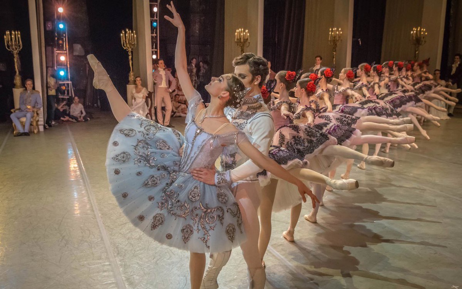 【芭蕾】《帕基塔》大双人舞慢板