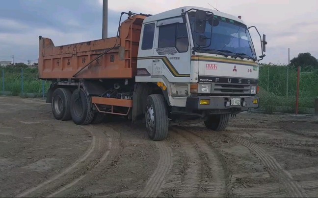 三菱the great fv自卸车