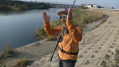 World Shaula BG 21055R-3是最好的Shore Jigging Rod