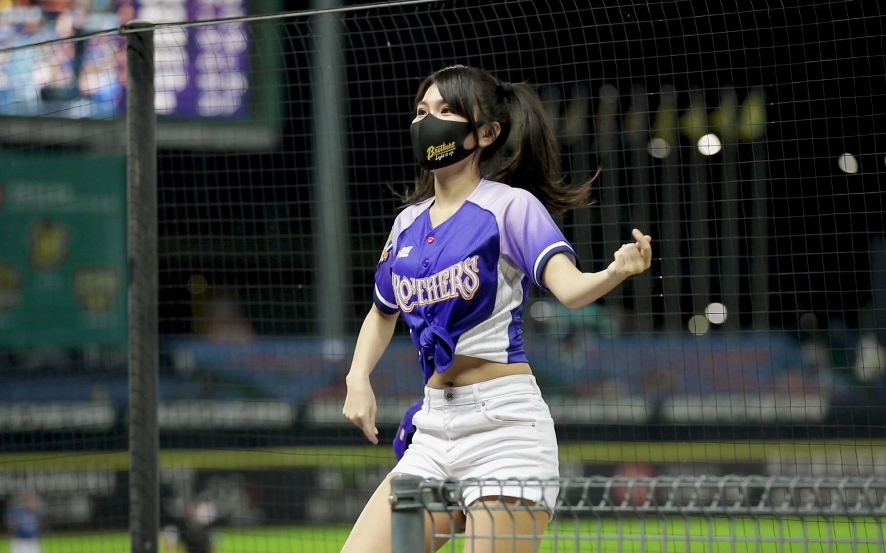 进场 文明观球 台湾啦啦队00051