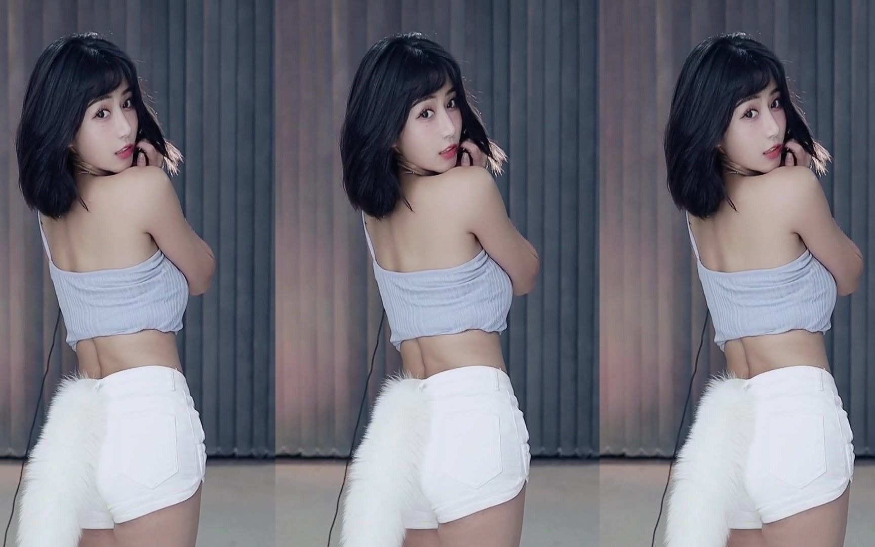 【小深深儿】舞蹈集锦-狐狸尾巴《uptown funk》_哔哩哔哩_bilibili