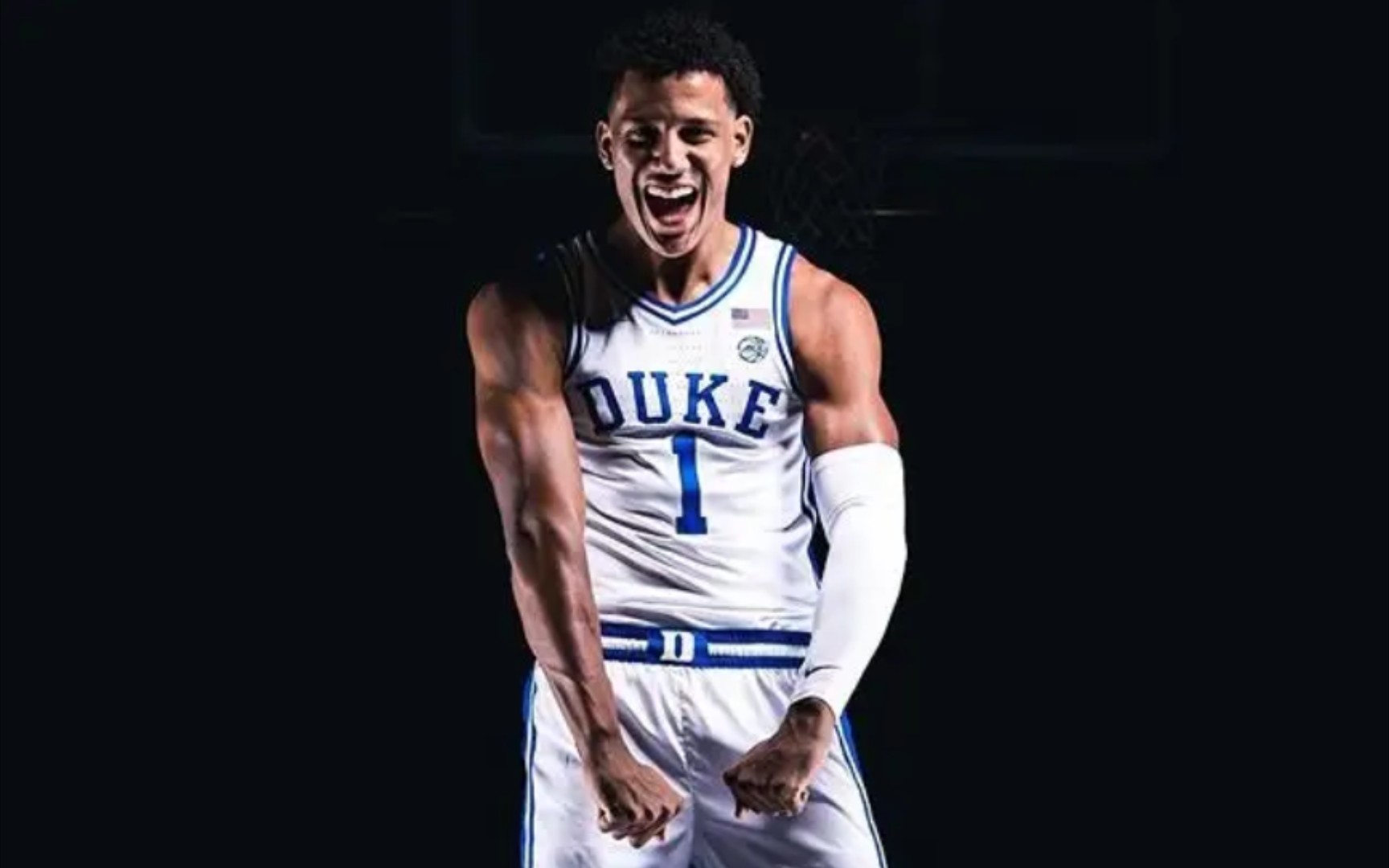 2021年选秀热门,组织前锋杰伦-约翰逊( jalen johnson),打法相当全面