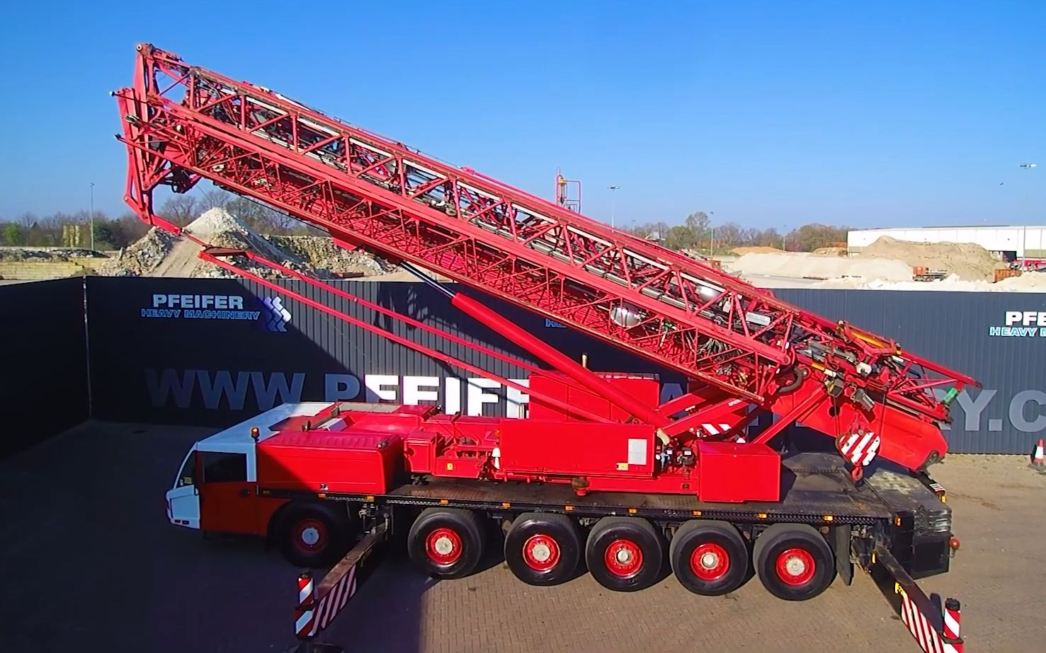 spierings sk1265-at6 移动式塔吊起重机_哔哩哔哩_bilibili