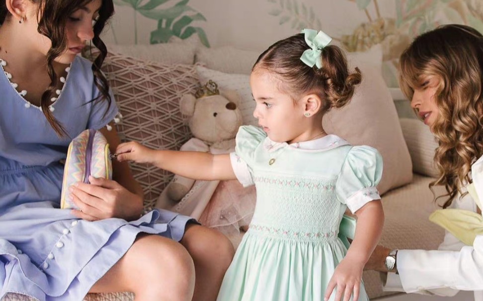 【卡卡女儿】以斯帖宝宝是真正的公主