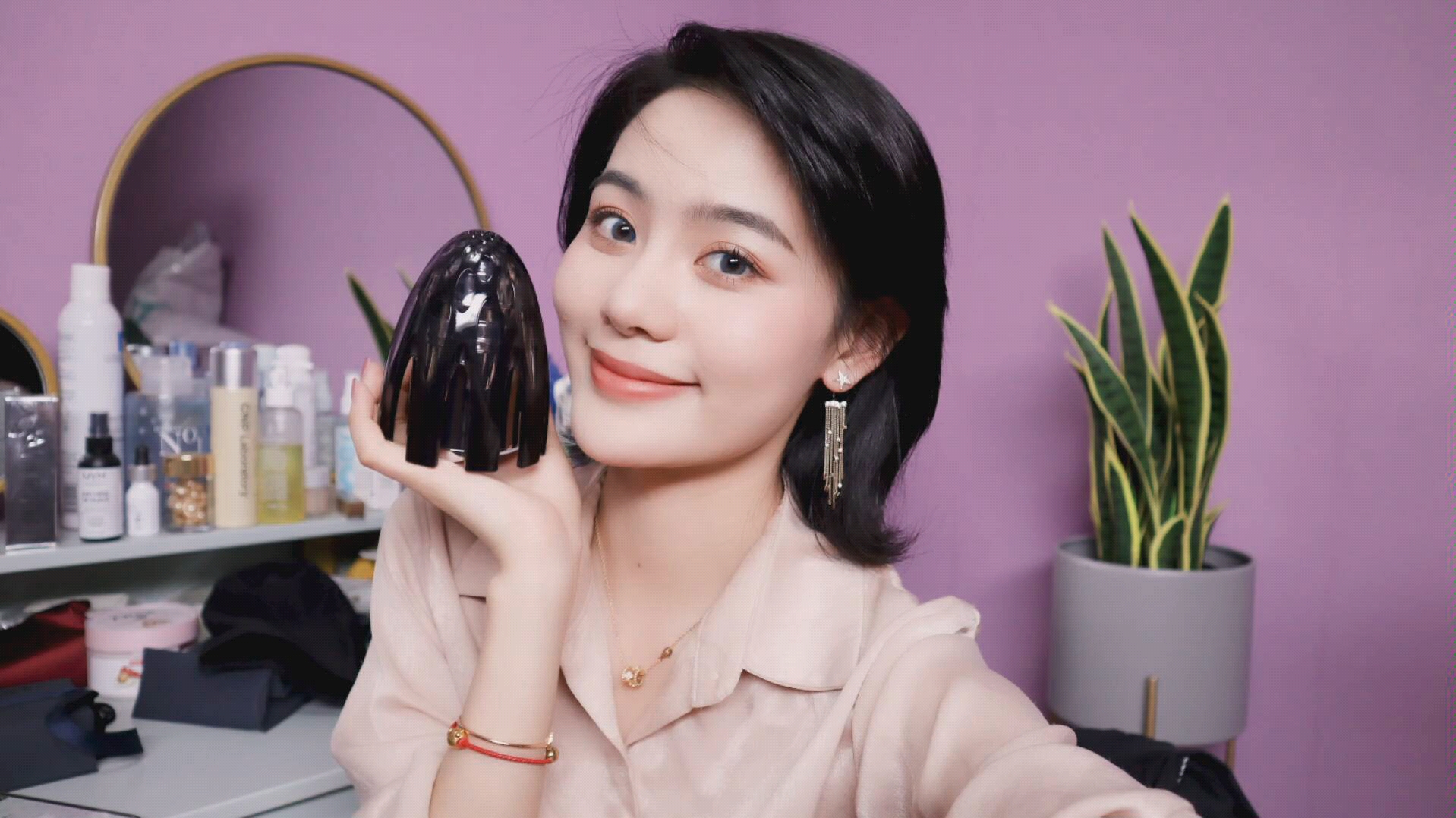 【豆豆_babe】明星去日本必买精华!有魔法的逆龄精华!