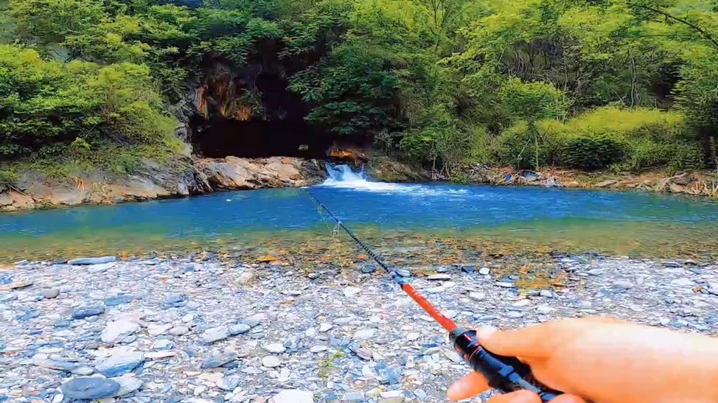 沉浸式路亚(红尾鱼)