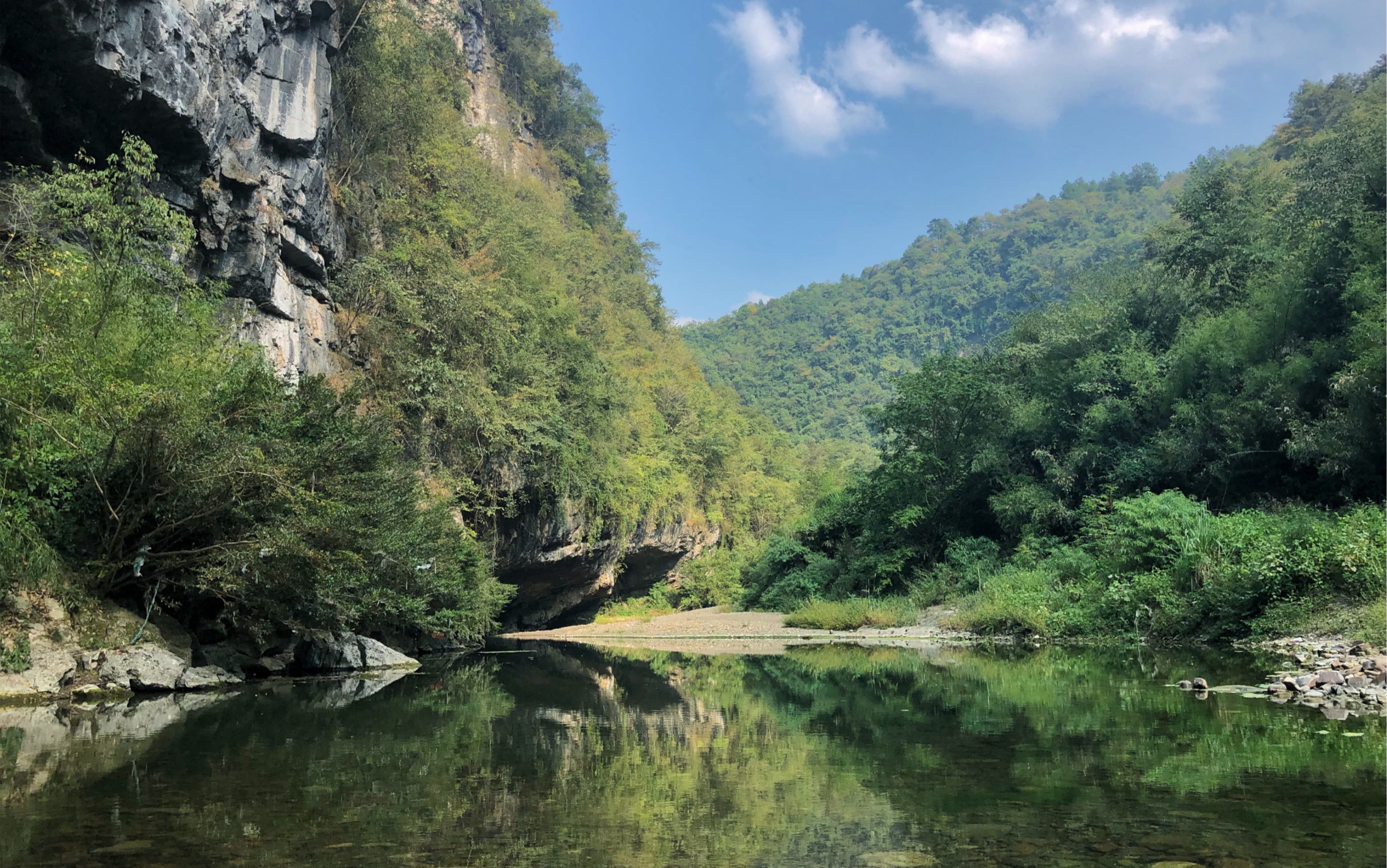 [图]【山村河流】姐妹们和老父亲一起暴走山村峡谷（下）