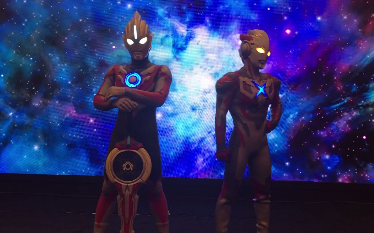 欧布原生&艾克斯奥特曼vs基里艾洛德人,雷德王_哔哩哔哩_bilibili