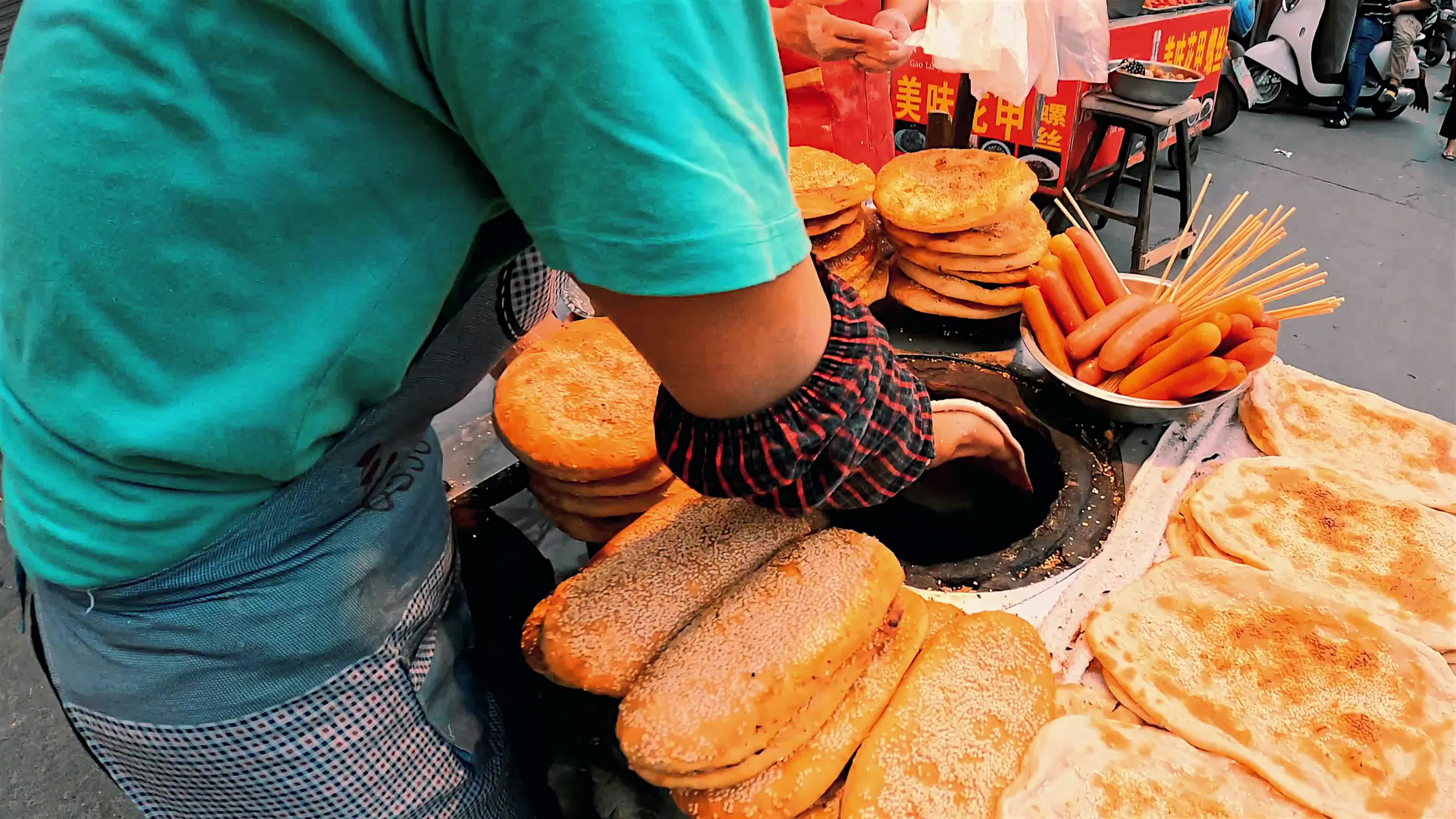 涡阳县老戏院的小吃,你怀念吗?