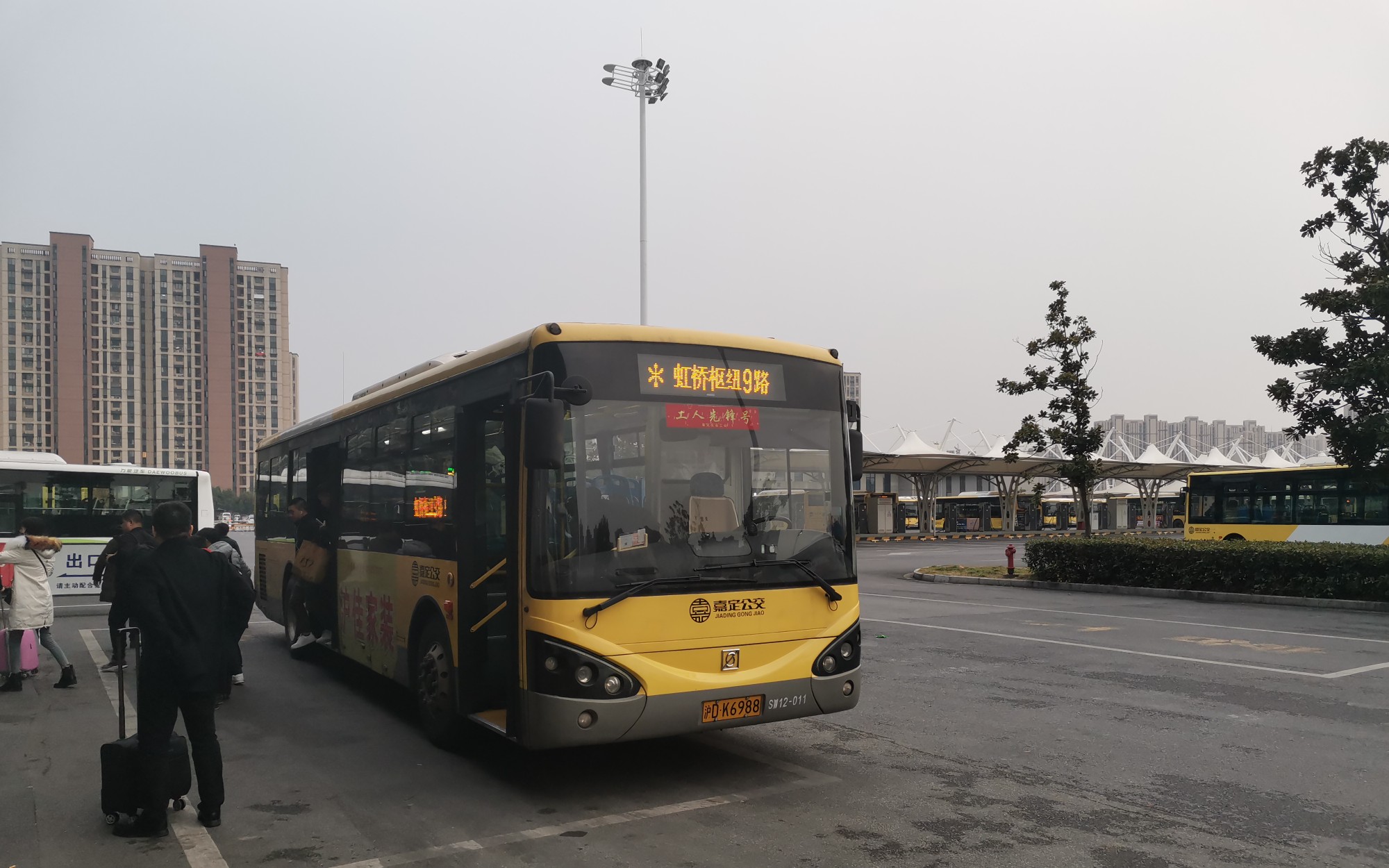 【pov15】上海嘉定公交 虹桥枢纽9路 虹桥东交通中心-嘉定客运中心