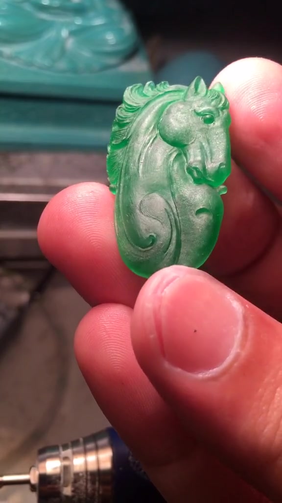 九月小小突破一下,刷新一下马头处理,翡翠雕刻设计!