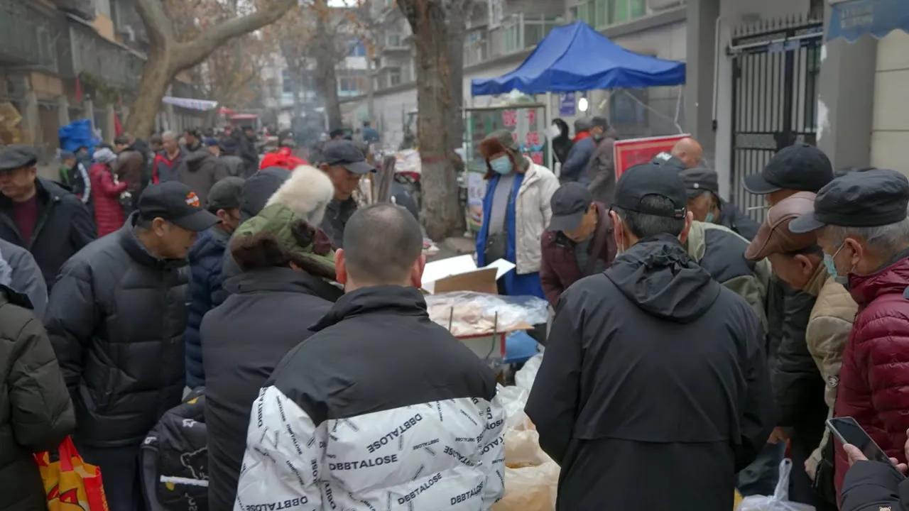 赶大集,神奇的市集,西安西仓集市,热闹非凡,人流鼎沸,逛一天都不累,这里啥都有!哔哩哔哩bilibili