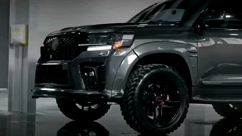 酷路泽61黑武士