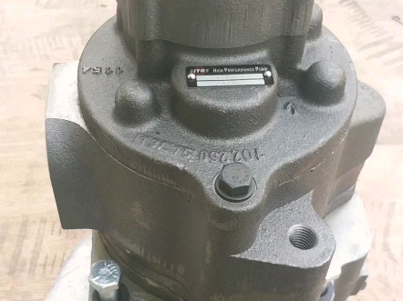 卡特彼勒d10n-d9l-d9n推土机齿轮泵,五链泵,件号6t9651,0r-7825.
