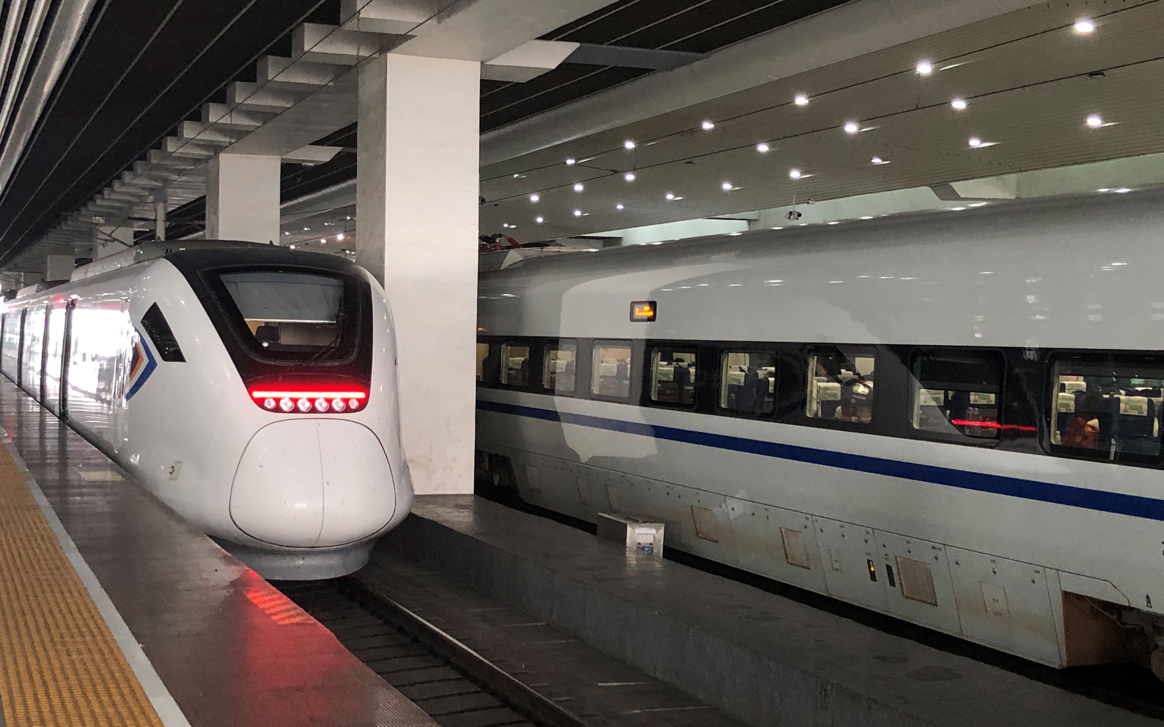 『铁路』广珠城际抢铁"喝血号"(狗头)crh6a右侧全程展望_哔哩哔哩 (゜