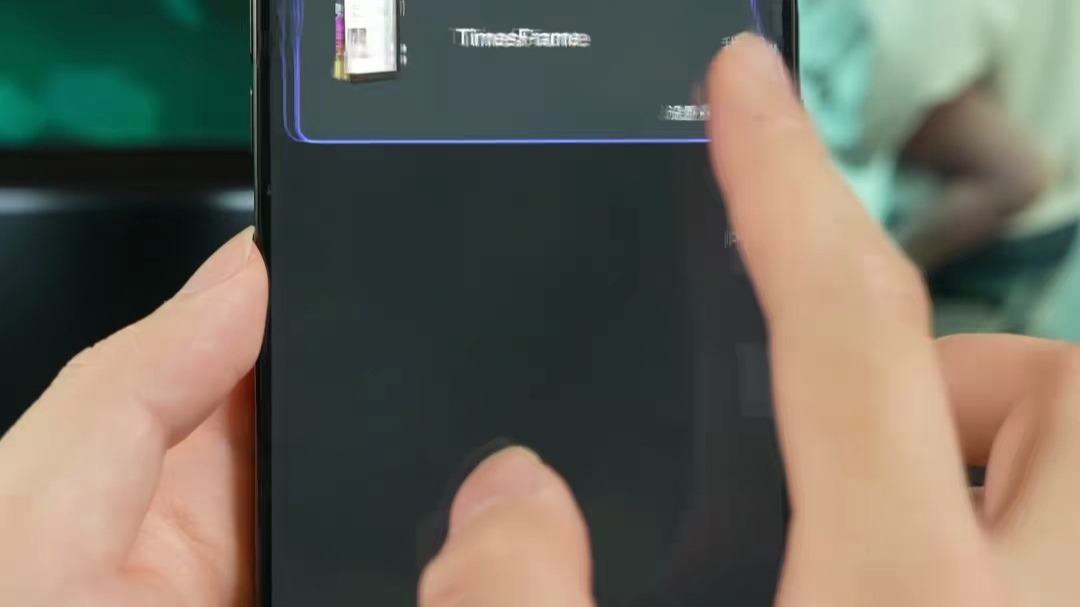 它不仅是充满温度的 更是可以超越Wallpaper的动态壁纸