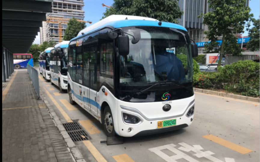 世界名车的小车之家深圳巴士集团前海湾地铁站总站