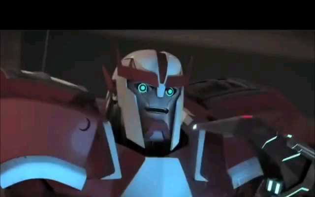 变形金刚领袖之证-滑稽的老救(救护车医生)