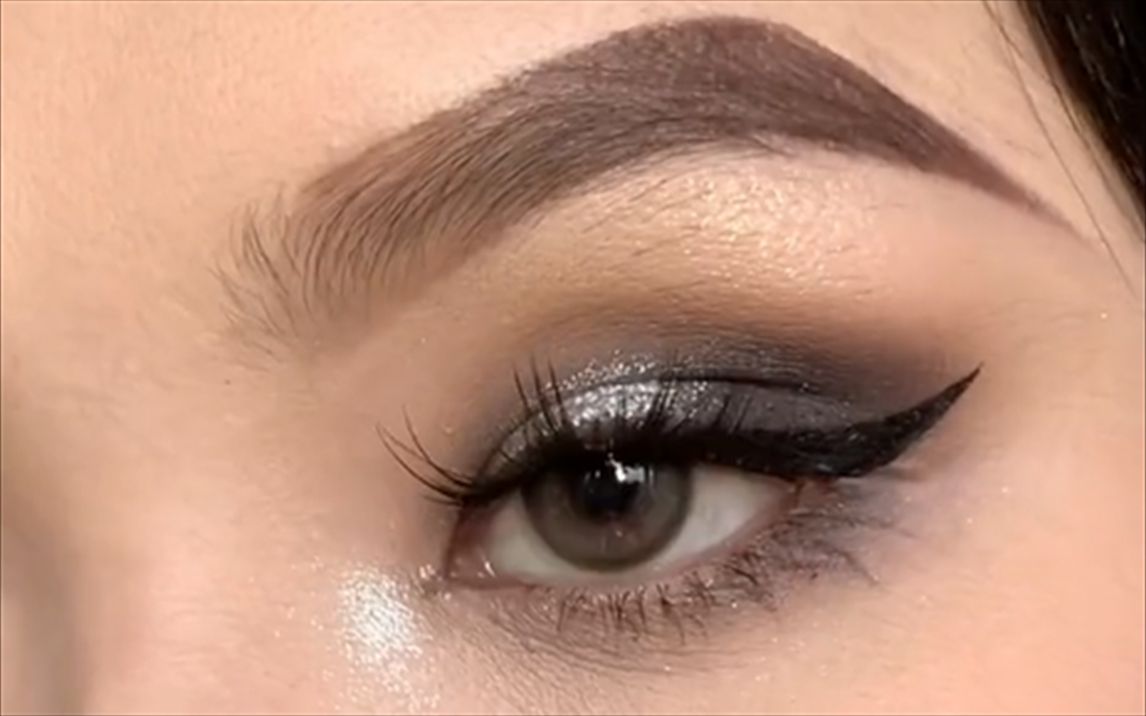 【烟熏妆】简单的欧美风烟熏妆