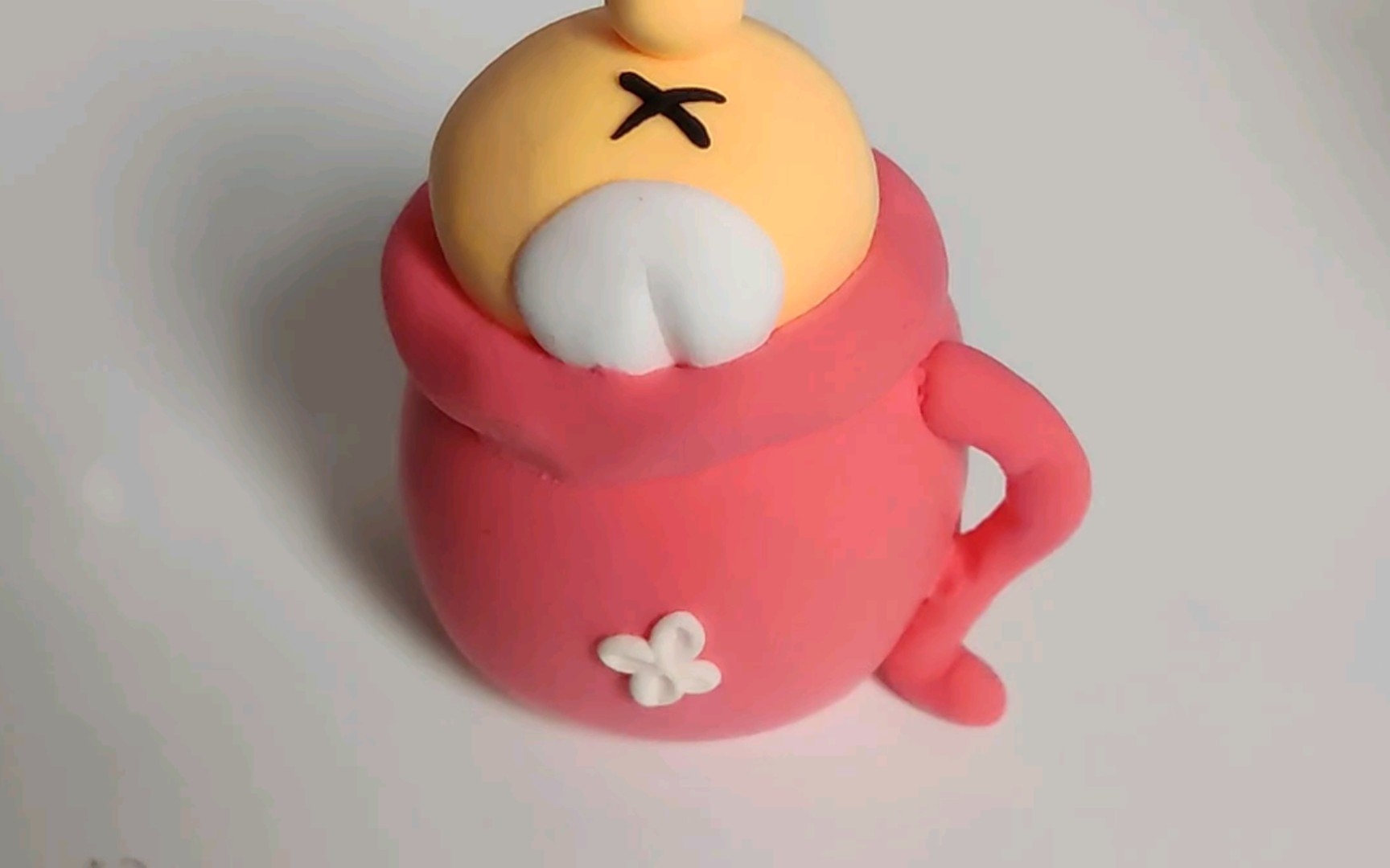 每日粘土打卡第一天:柯基屁股杯子