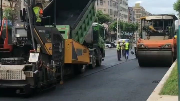 东莞市政沥青道路提升改造工程 东莞沥青混凝土厂家一站式施工摊铺哔哩哔哩bilibili