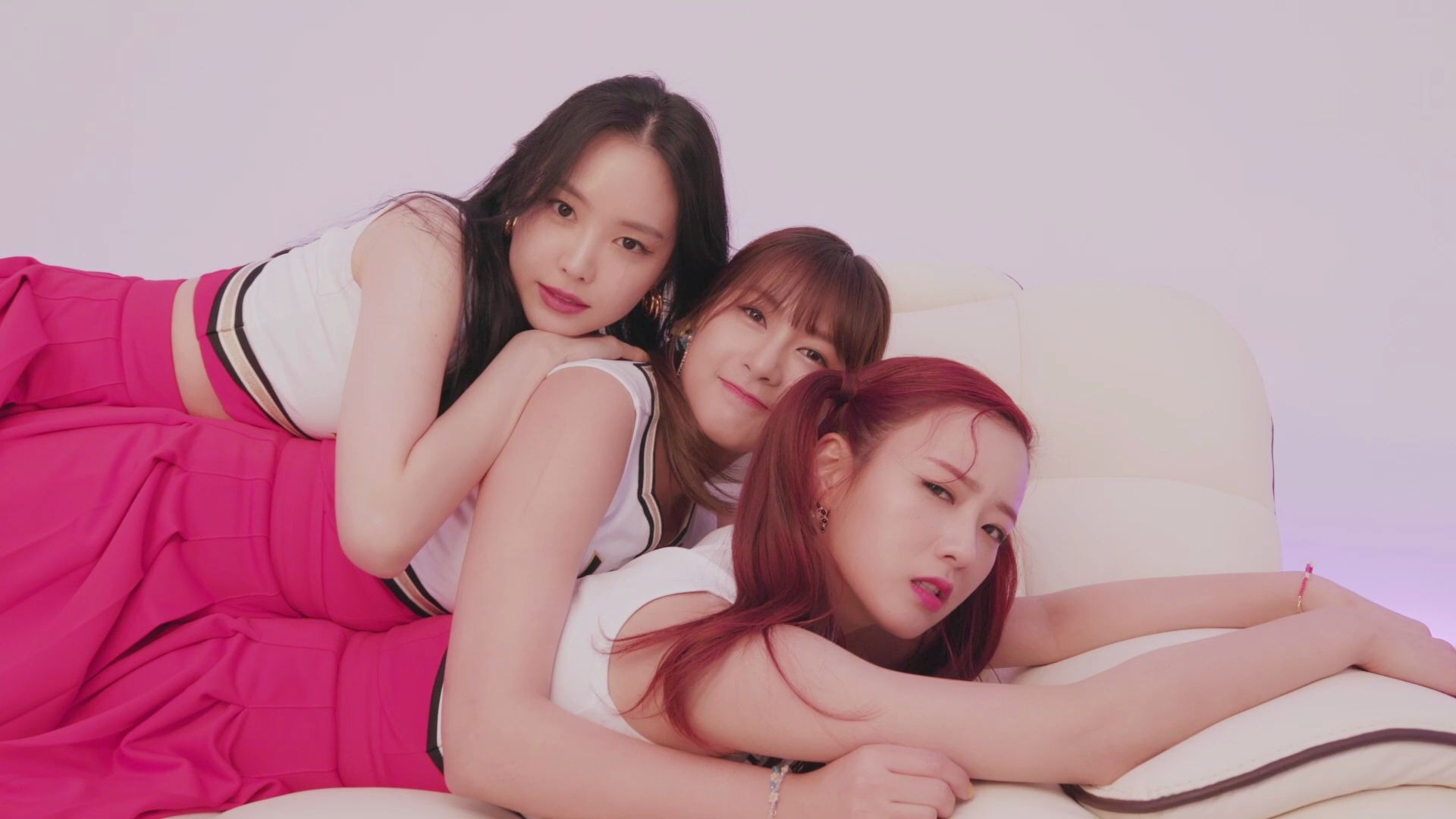 apink普美娜恩夏荣loveisblind舞蹈视频版公开