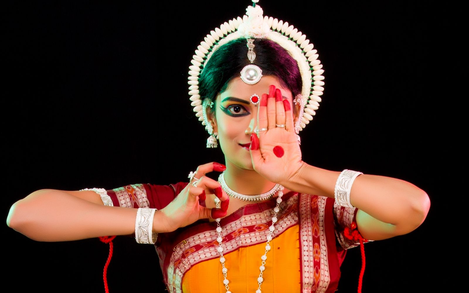 【印度古典舞】意大利籍奥迪西舞名家ileana citaristi的讲解与演示