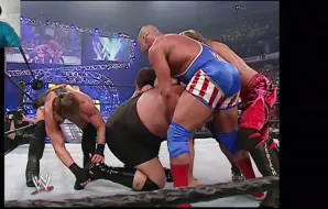 Descargar video: WWE 2004年皇家大战