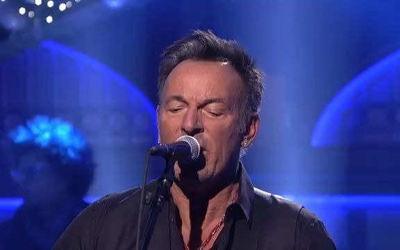 [图]Bruce Springsteen - Meet Me in the City (Live on SNL)