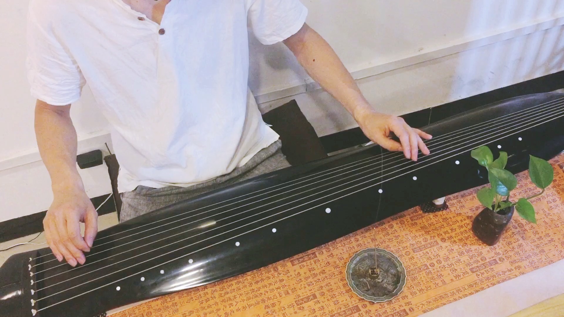 【古琴曲】祥音伏羲神天响–一首练不好就破摔的曲子–古琴