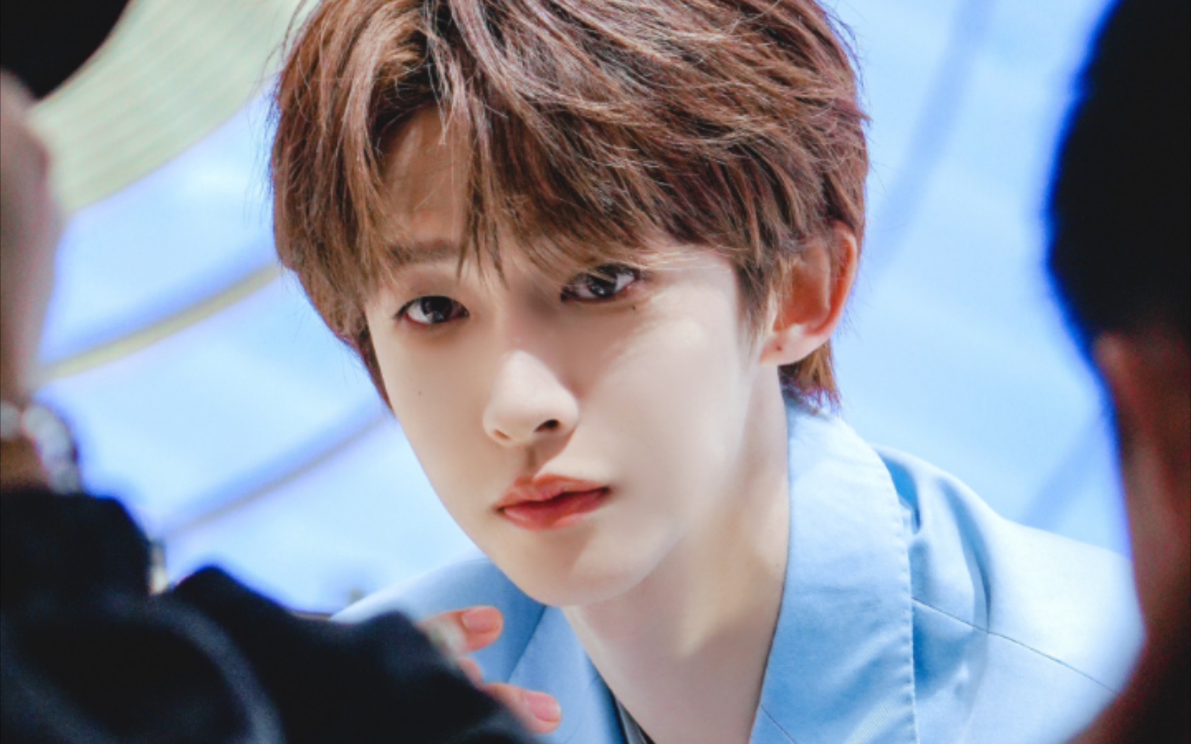 【刘宇】他如八音盒中水晶娃娃般绝美至极,令人心醉.