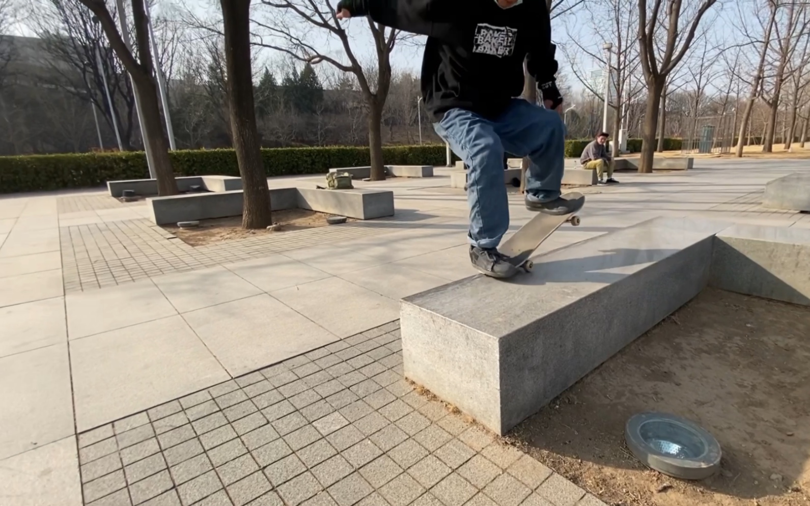 【kidultskater】天儿暖和了 该好好滑板了