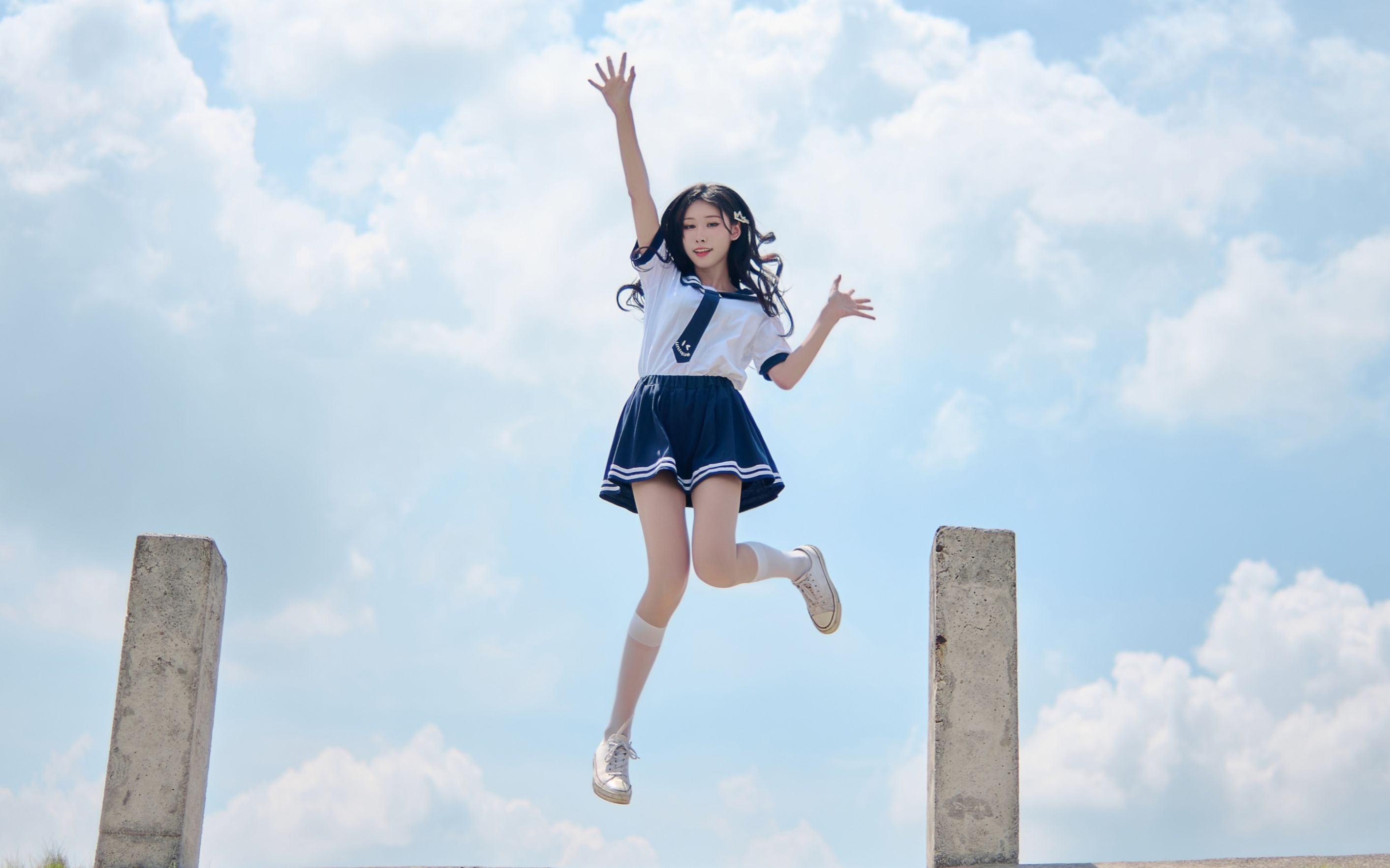 超甜学姐||清爽夏日水手裙78nonono78【4k竖屏】_哔哩哔哩_bili