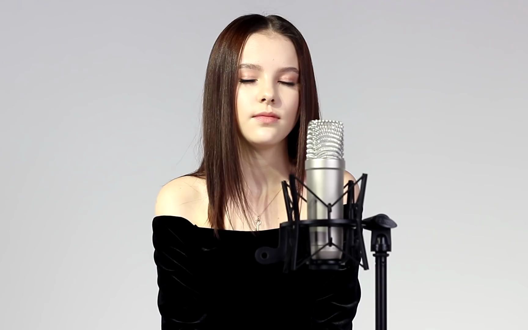 [图]1 Daneliya Tuleshova - Tears of gold (Faouzia cover) - 1080p