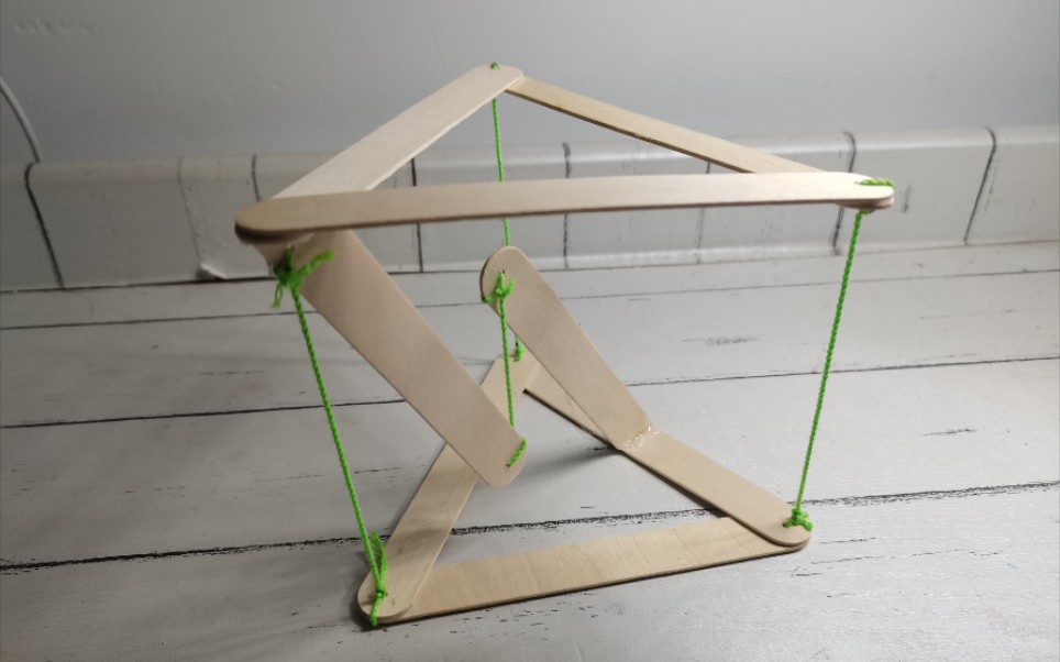 用冰棒棍自制一个张拉整体