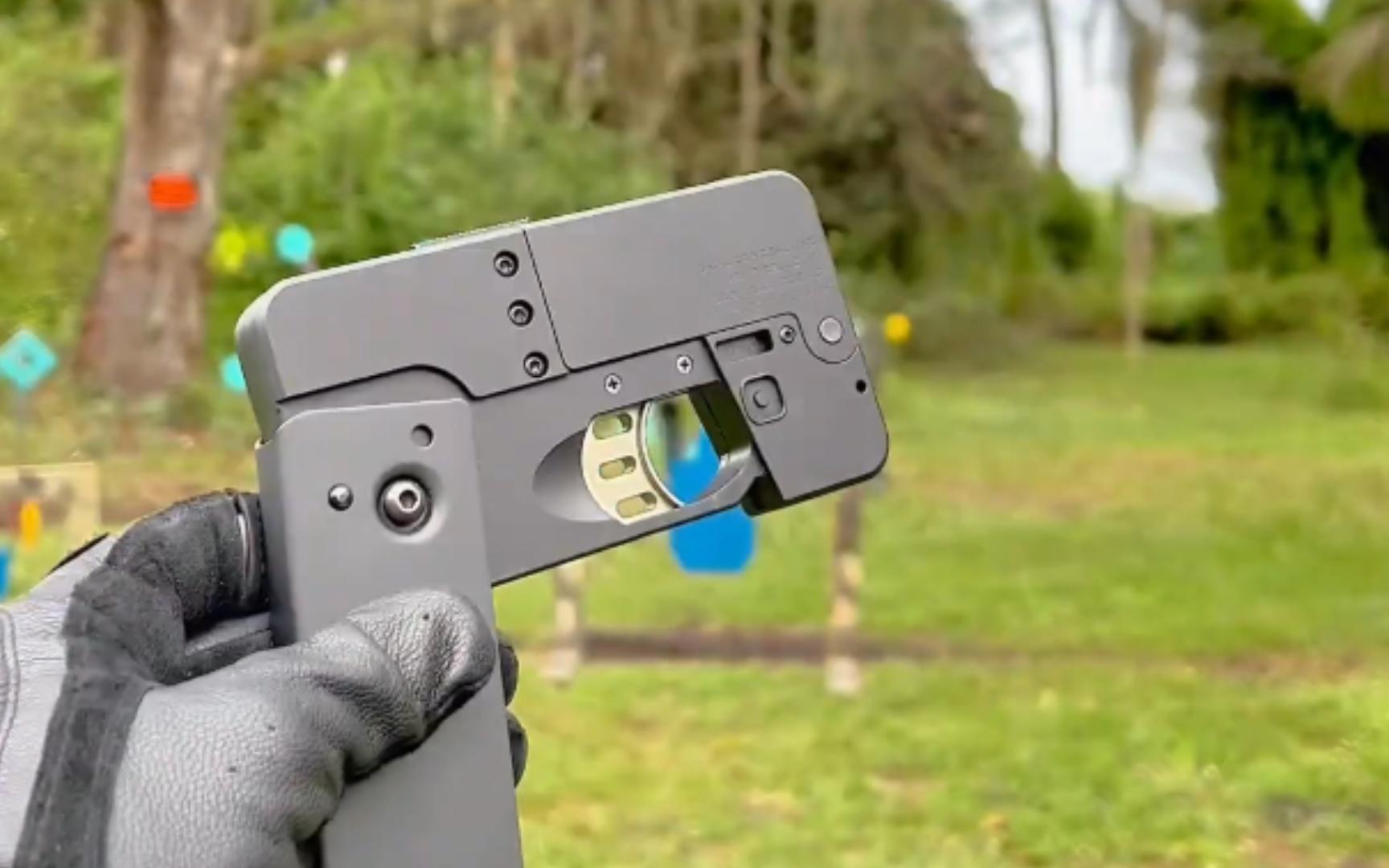 能装两颗弹药的小小卡片枪,朋友们不要轻敌哦