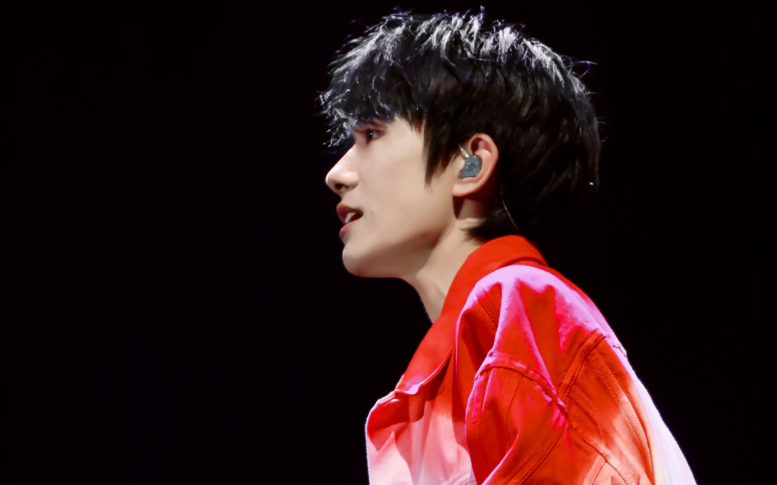 易烊千玺玊尔演唱会混剪70南屏晚钟