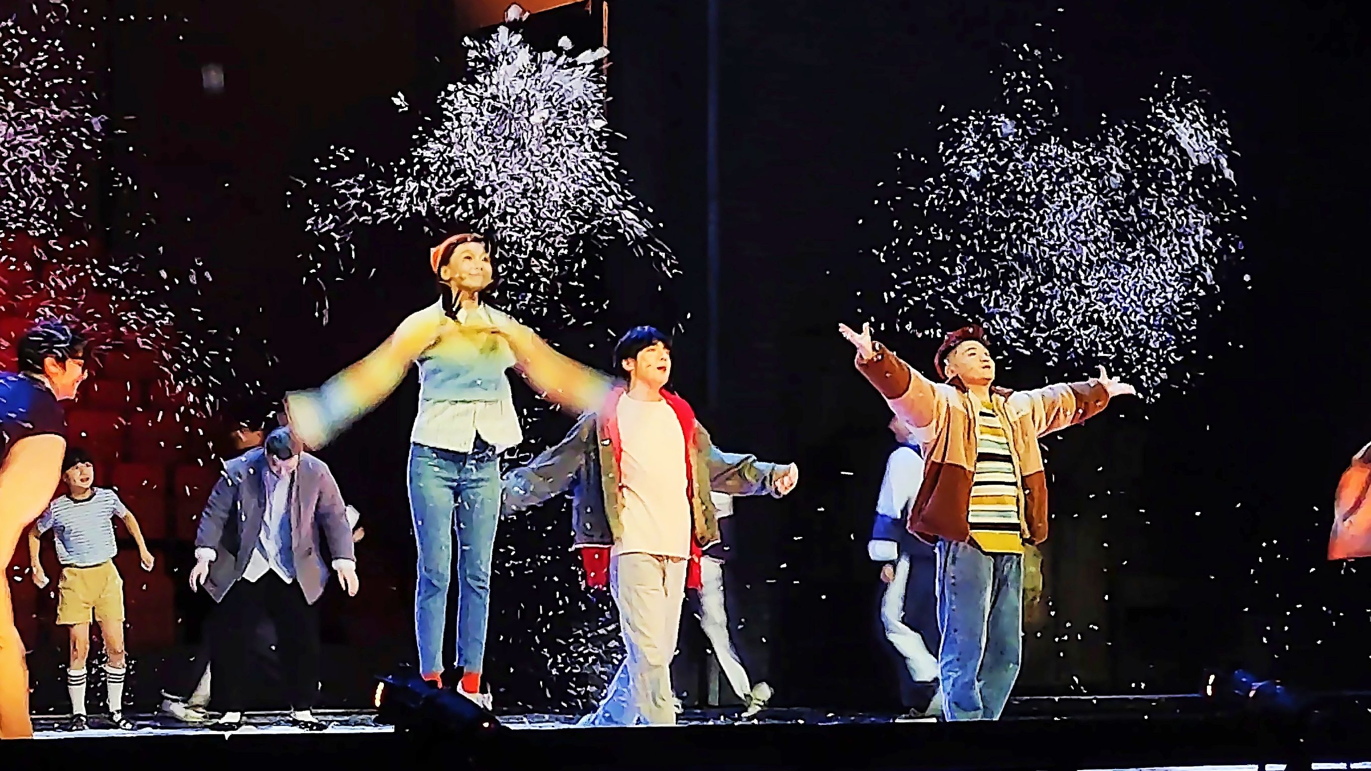 丨徐均朔/李秋盟/刘浩冉/徐杭/李泽熙/吴锦铎/赵丹霓/李恩妤/马田睿哲