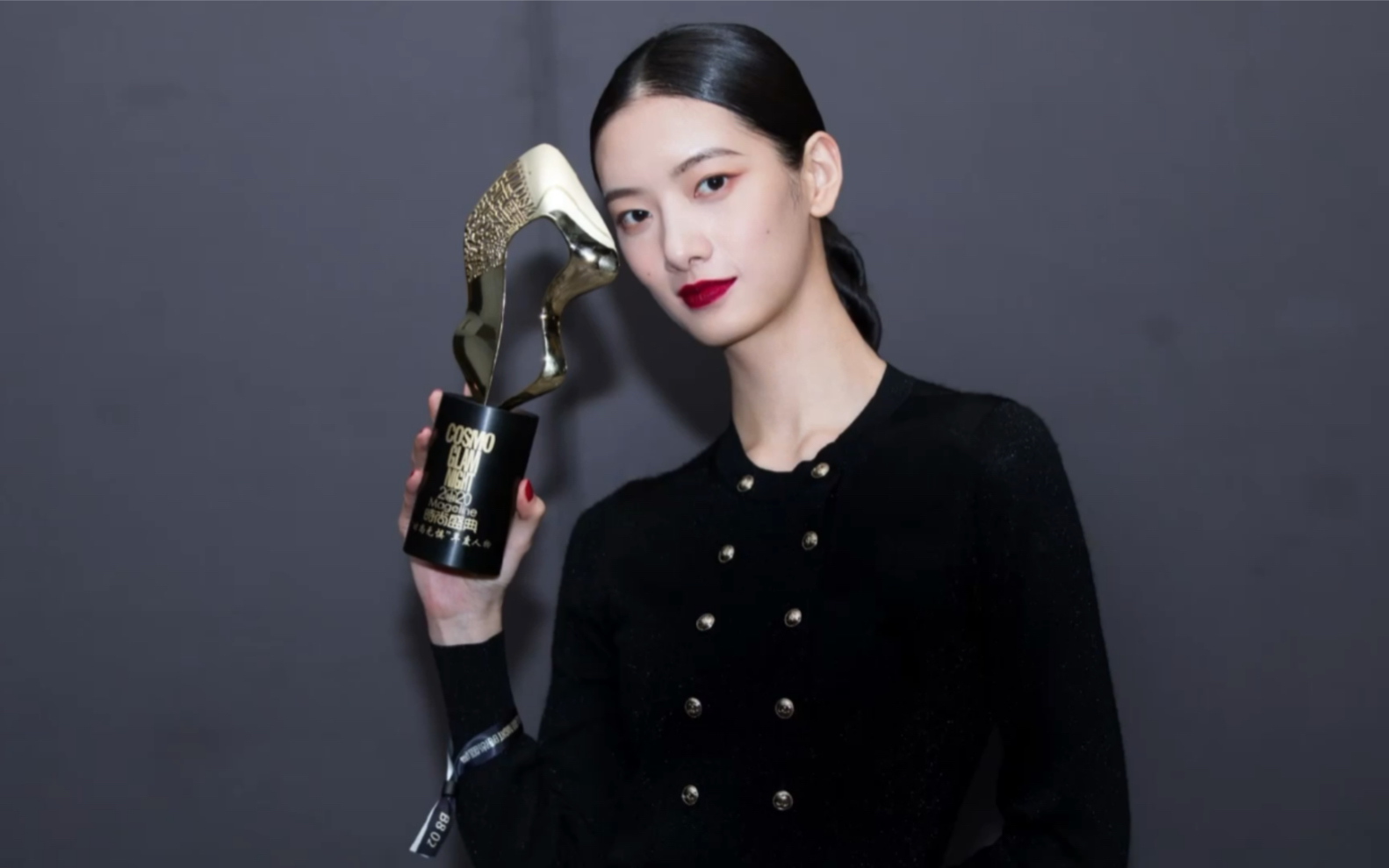 1202cici项偞婧2020cosmo时尚盛典时尚无惧无惧挑战全程cut