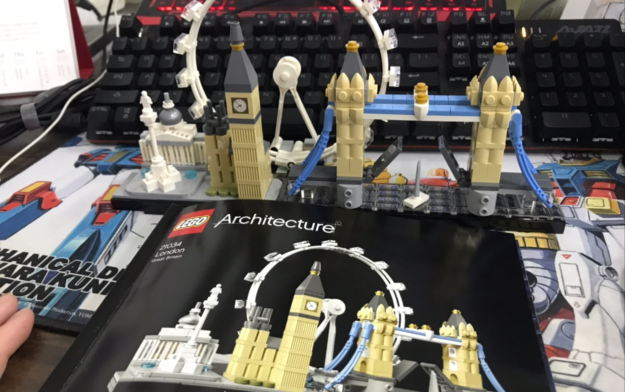 拼装记录乐高天际线伦敦女朋友送的生日礼物要用心完成