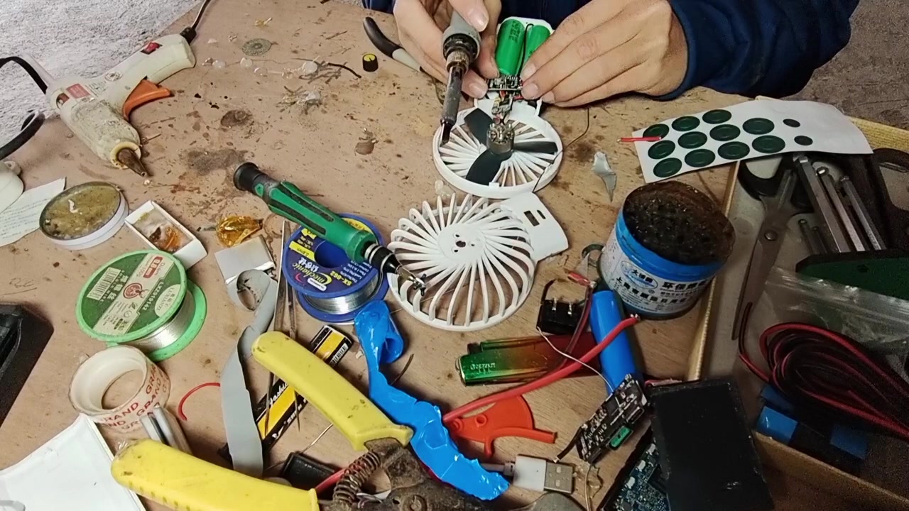 组装一个无刷风扇