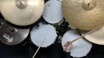 架子鼓，swing爵士乐标准曲Bluesetter，3拍的爵士乐真的是优美呀。